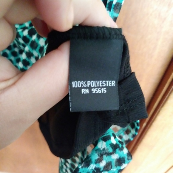 Rafaella Petite Sleeveless Top w/ Beads - Large - Picture 7 of 10